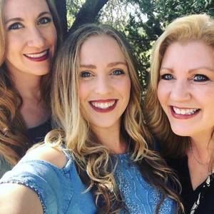 Meet your Posher, Christine